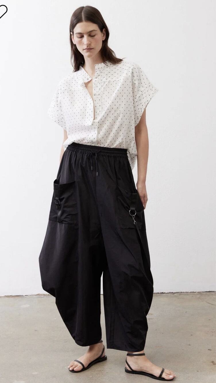 NEW RUTI The Parachute Pant β’Sβ’Black Barrel Leg PullOn Cargo Harem Trousers $269